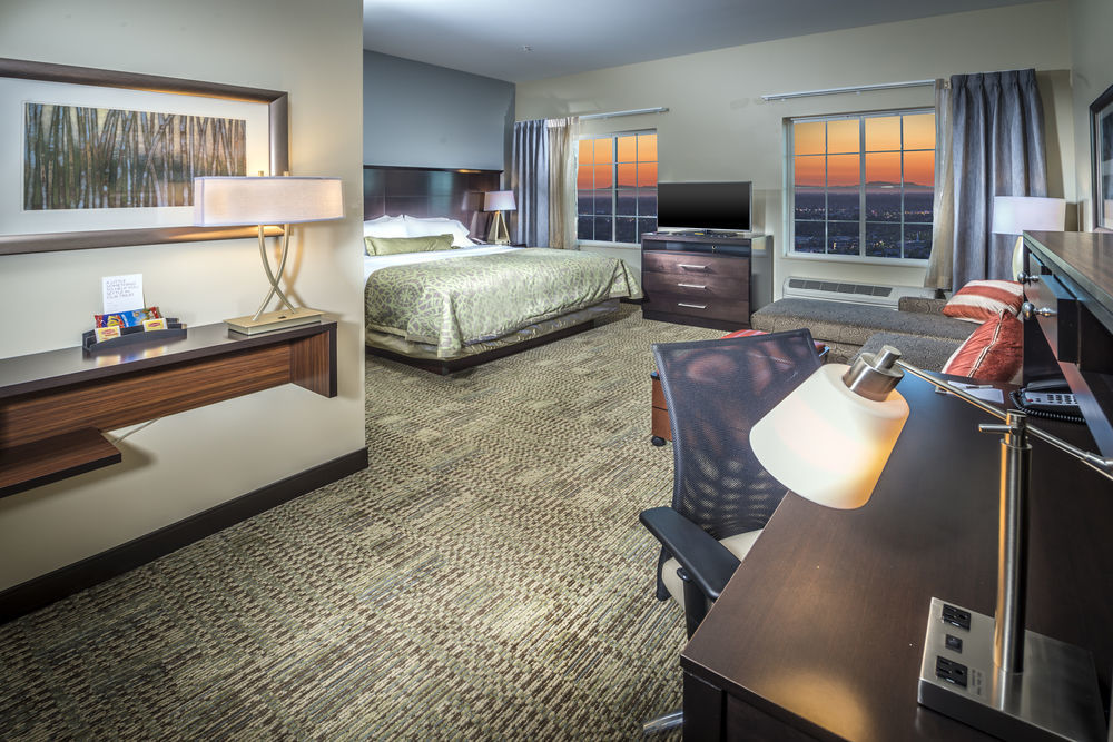 Staybridge Suites Corona South By Ihg מראה חיצוני תמונה