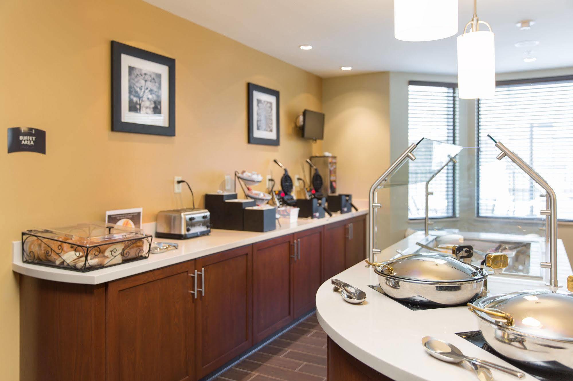 Staybridge Suites Corona South By Ihg מראה חיצוני תמונה