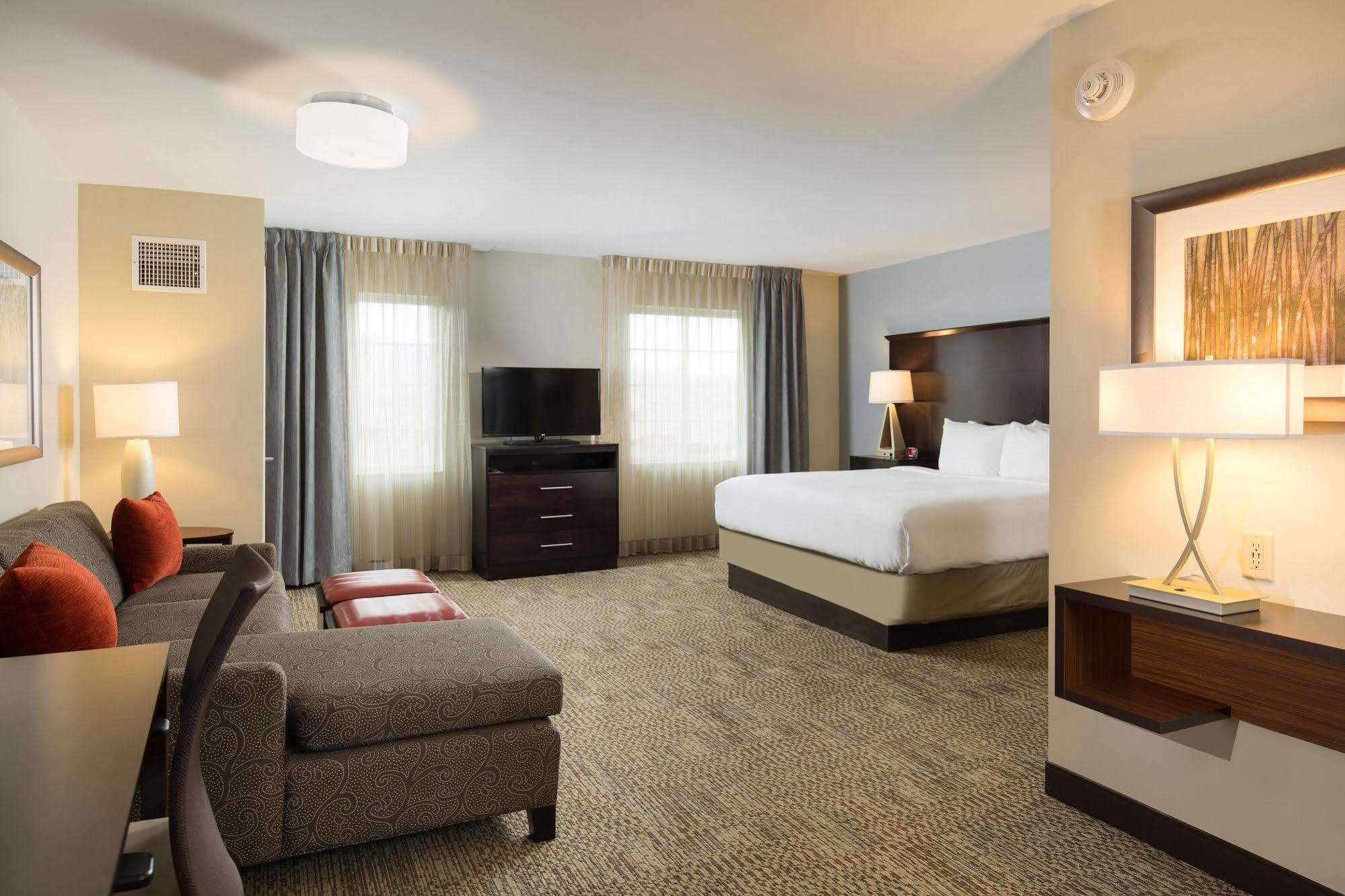 Staybridge Suites Corona South By Ihg מראה חיצוני תמונה