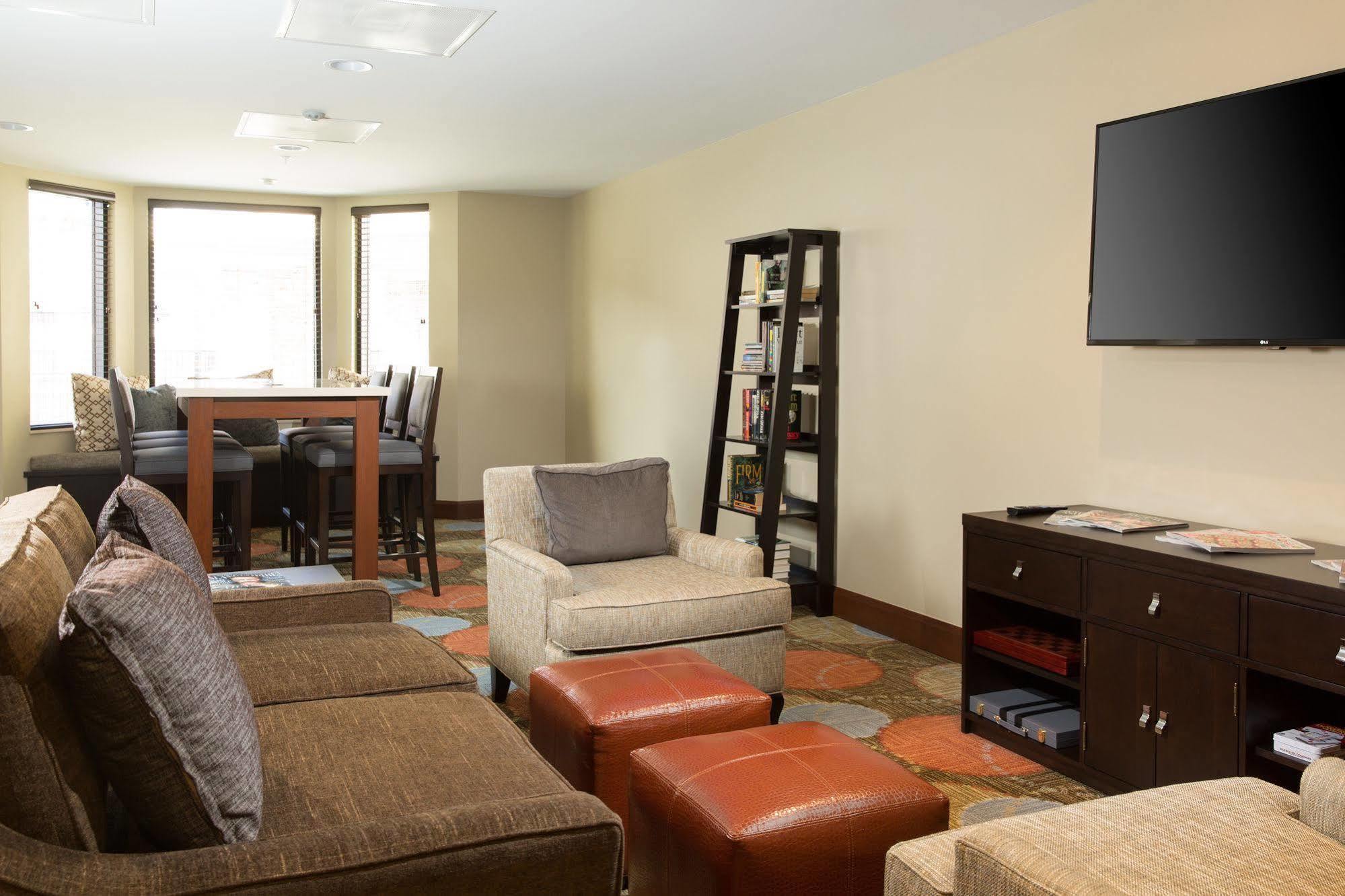 Staybridge Suites Corona South By Ihg מראה חיצוני תמונה